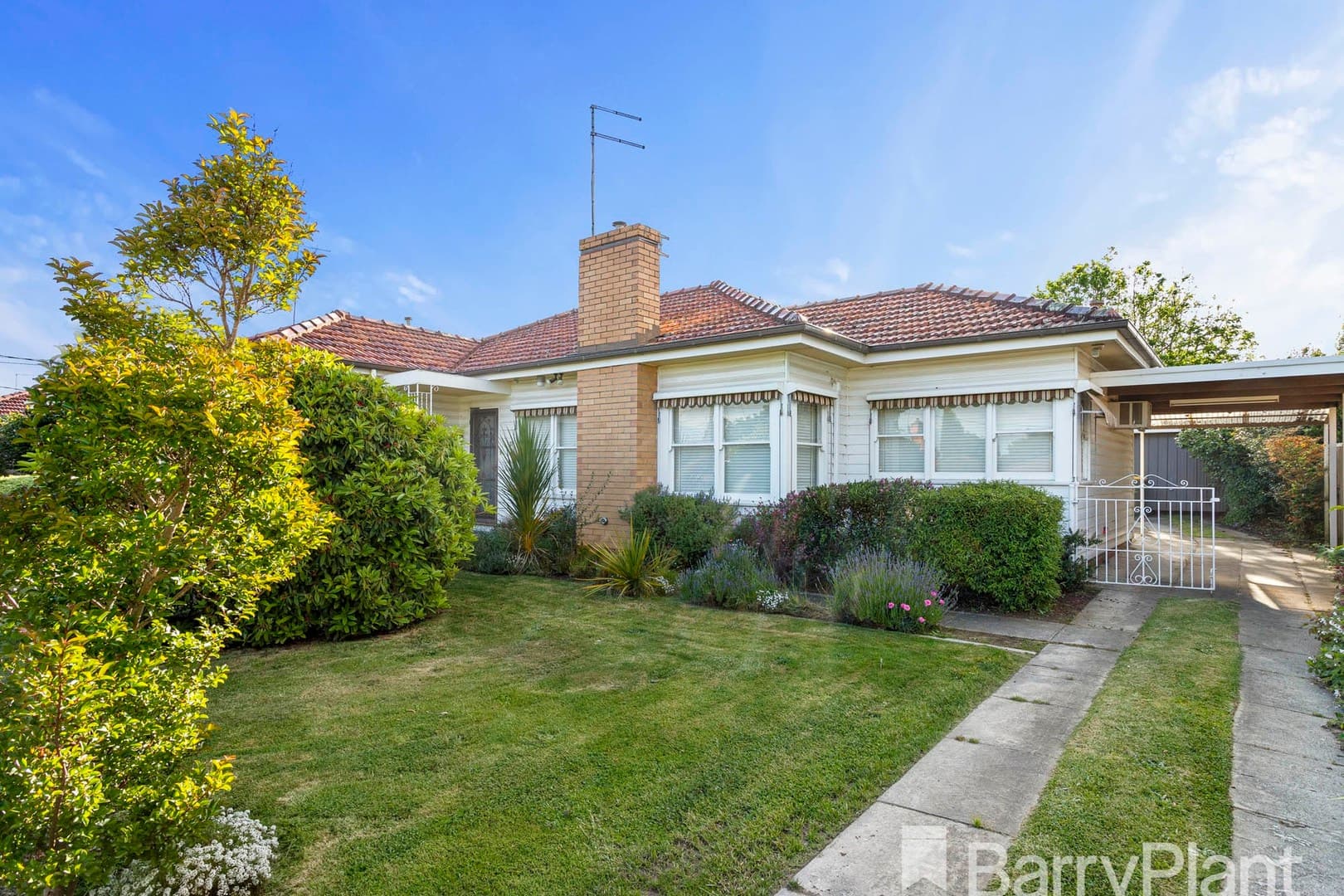 13 Eton Street, Wendouree, VIC 3355, Wendouree - Thumbnail 2