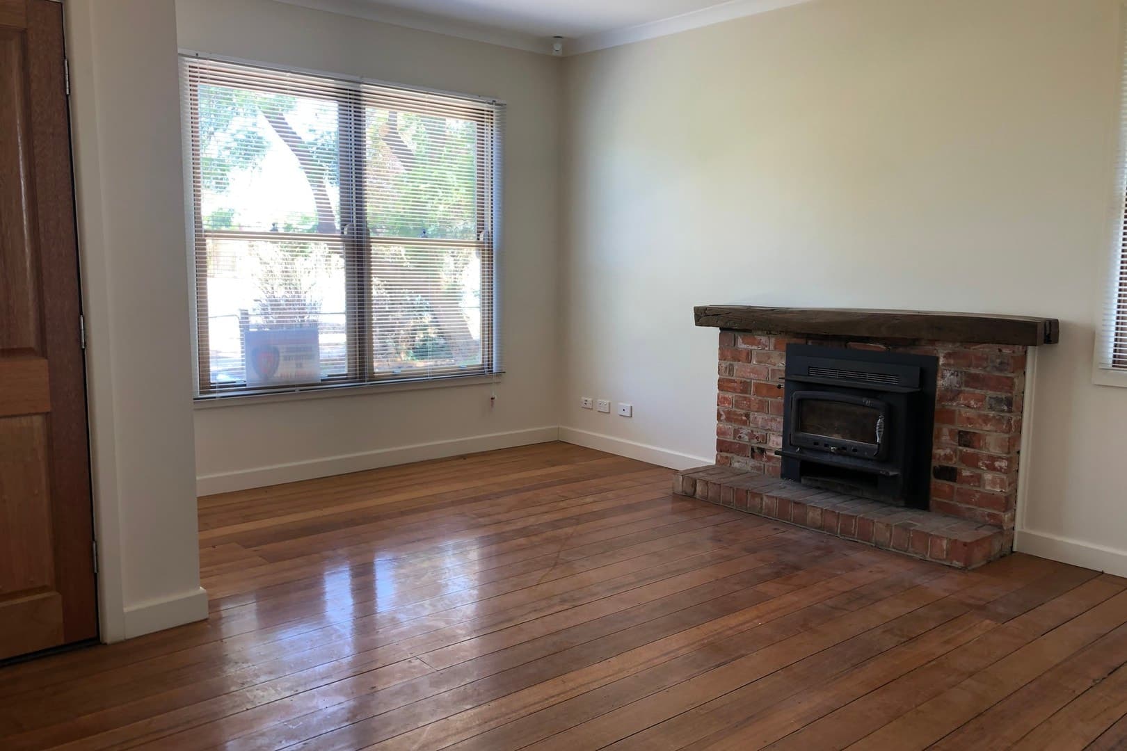393 Etiwanda Avenue, Mildura, VIC 3500, Mildura - Thumbnail 2