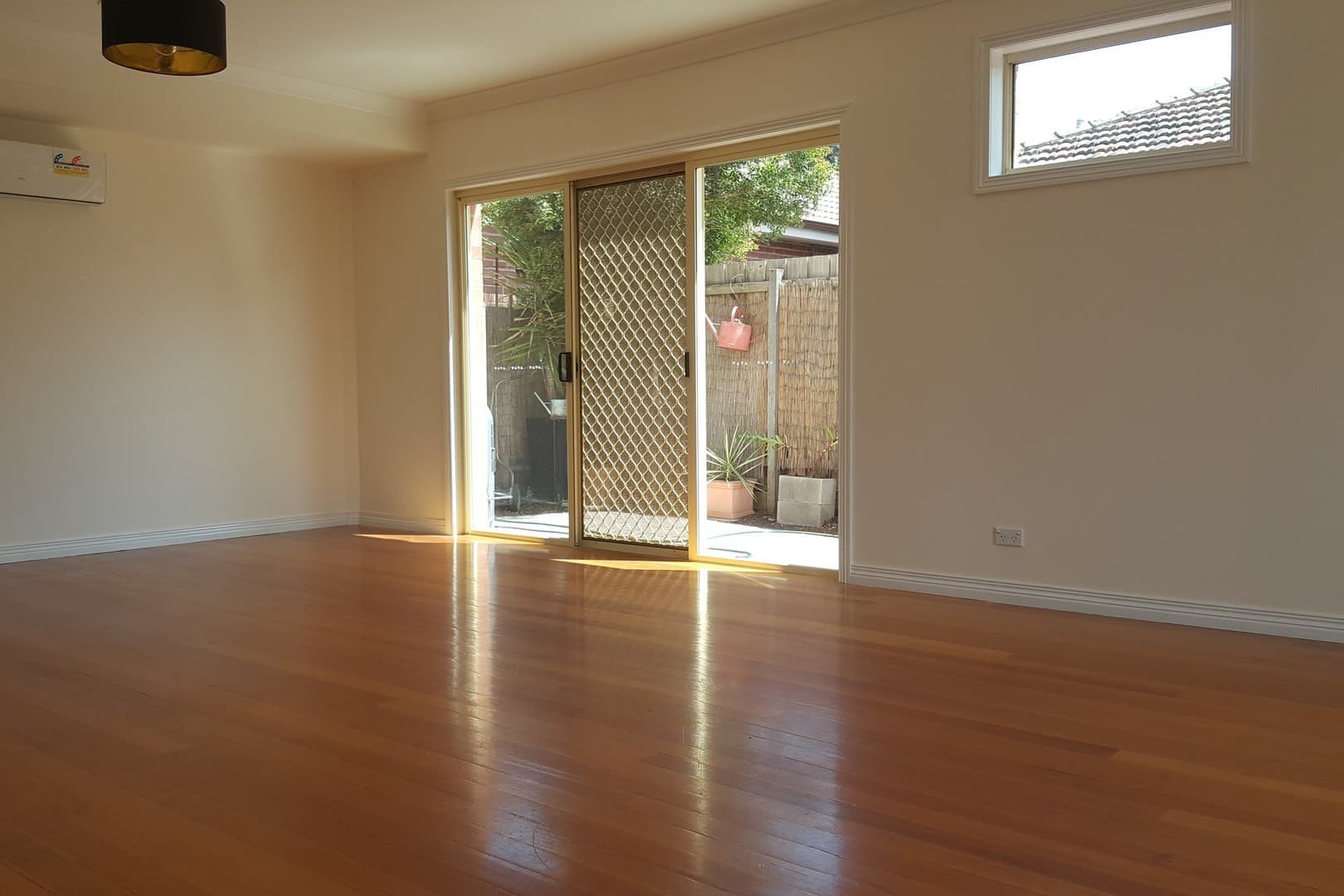 38 Clifton Grove, Coburg, VIC 3058, Coburg - Thumbnail 3