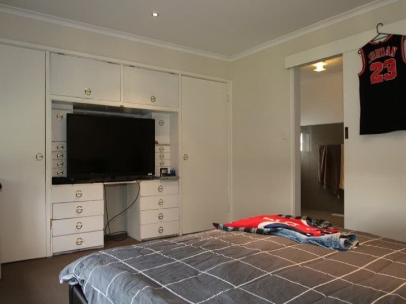 32 Vista Drive, Chirnside Park, VIC 3116, Chirnside Park - Thumbnail 4