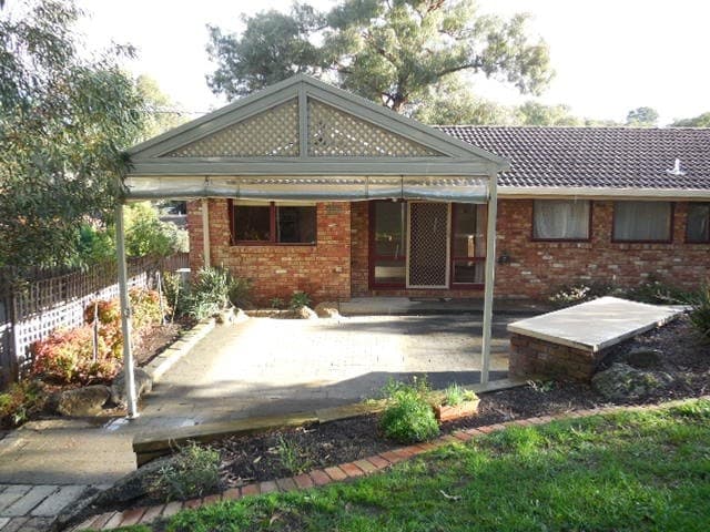 28 Everleigh Drive, Diamond Creek, VIC 3089, Diamond Creek - Thumbnail 7