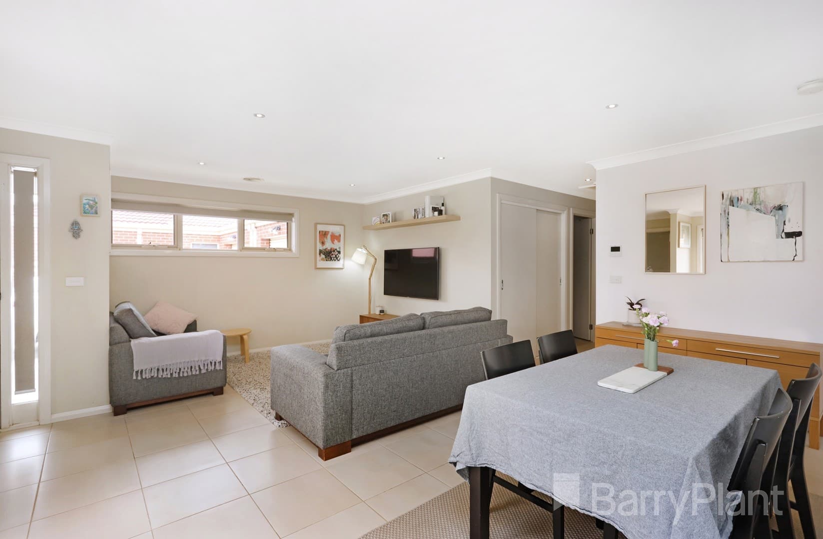 2/89 Quinn  Street, Deer Park, VIC 3023, Deer Park - Thumbnail 3