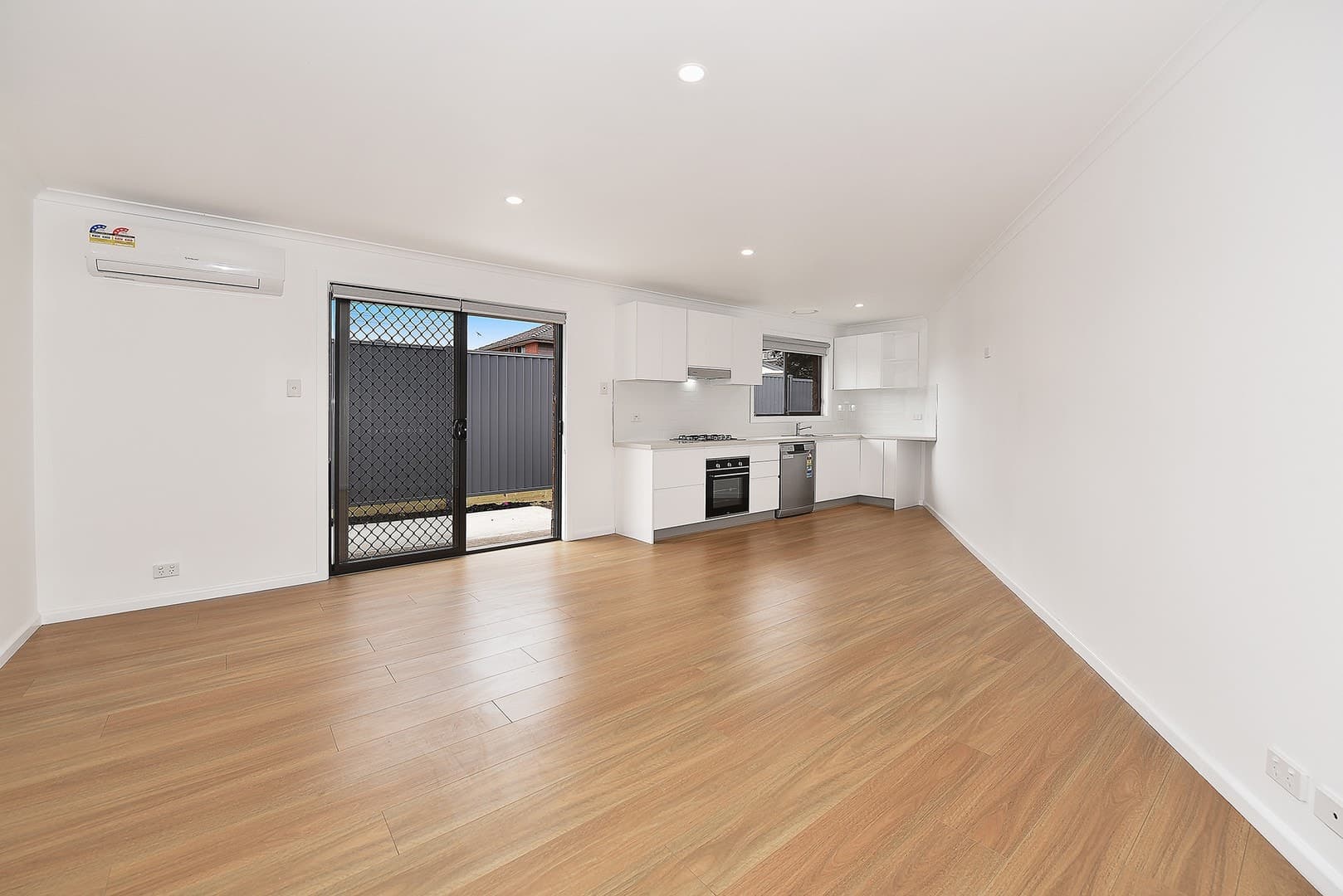 3/1 Chandler Street, Keilor East, VIC 3033, Keilor East - Thumbnail 2