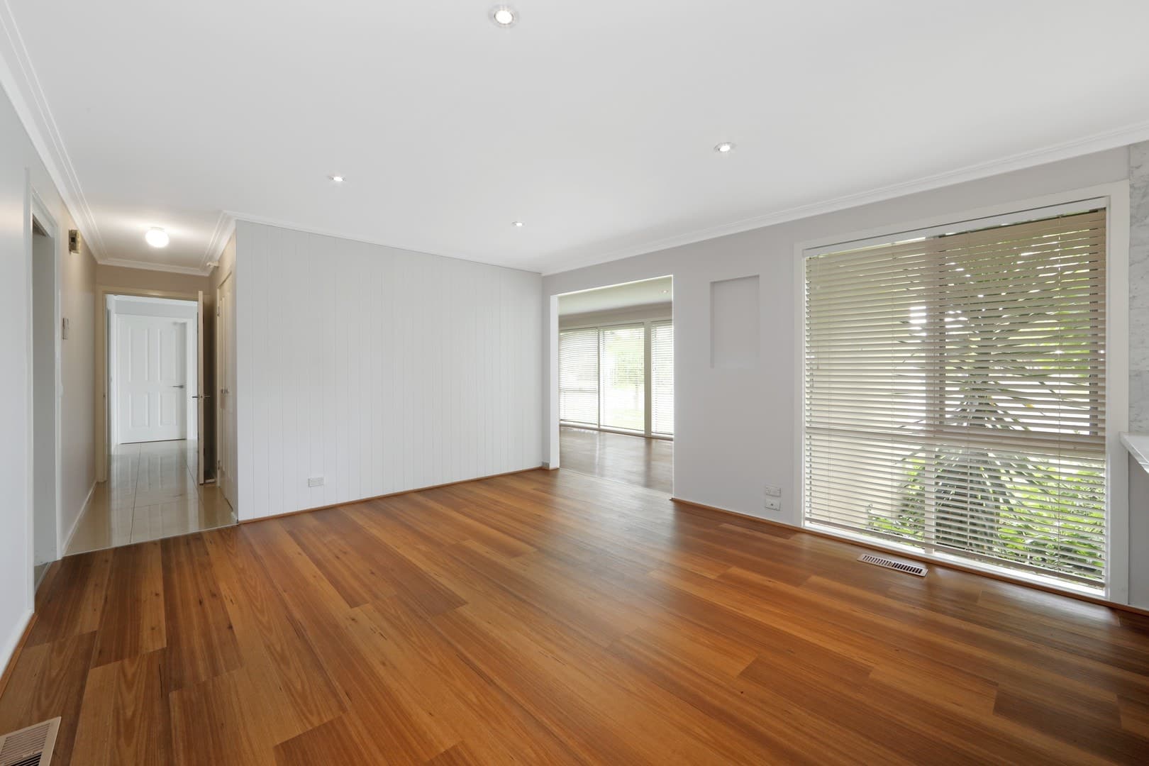 42 Tamboon Drive, Rowville, VIC 3178, Rowville - Thumbnail 5