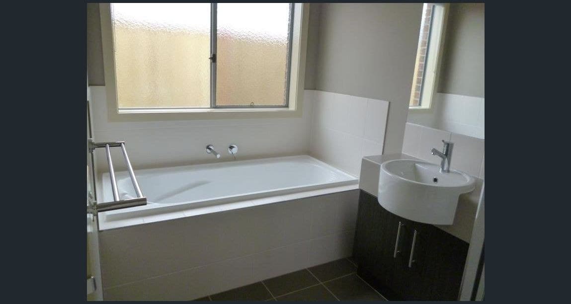 44 Towerhill Avenue, Doreen, VIC 3754, Doreen - Thumbnail 4