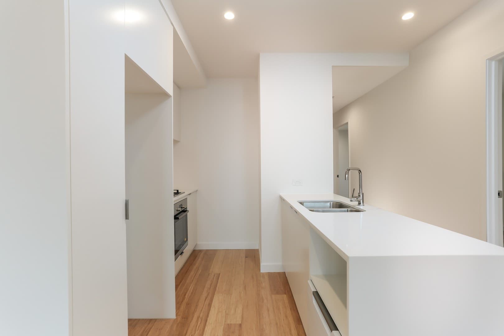 801/712-714 Station  Street, Box Hill, VIC 3128, Box Hill - Thumbnail 2