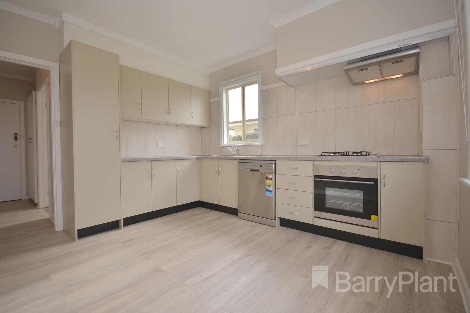 439 Gillies Street North, Wendouree, VIC 3355, Wendouree - Thumbnail 3
