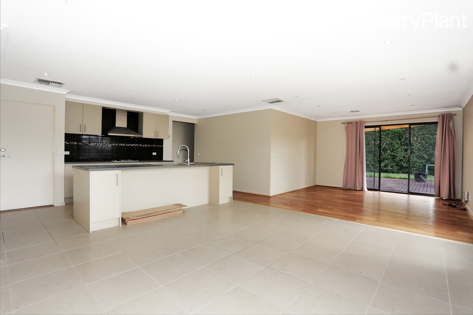21 Beacon Avenue, Point Cook, VIC 3030, Point Cook - Thumbnail 4