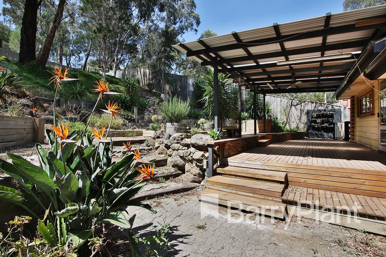 68 Corowa Crescent, Greensborough, VIC 3088, Greensborough - Thumbnail 3