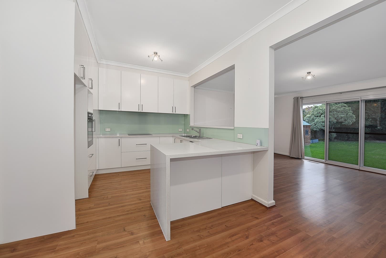 32 Hotham Road, Niddrie, VIC 3042, Niddrie - Thumbnail 3