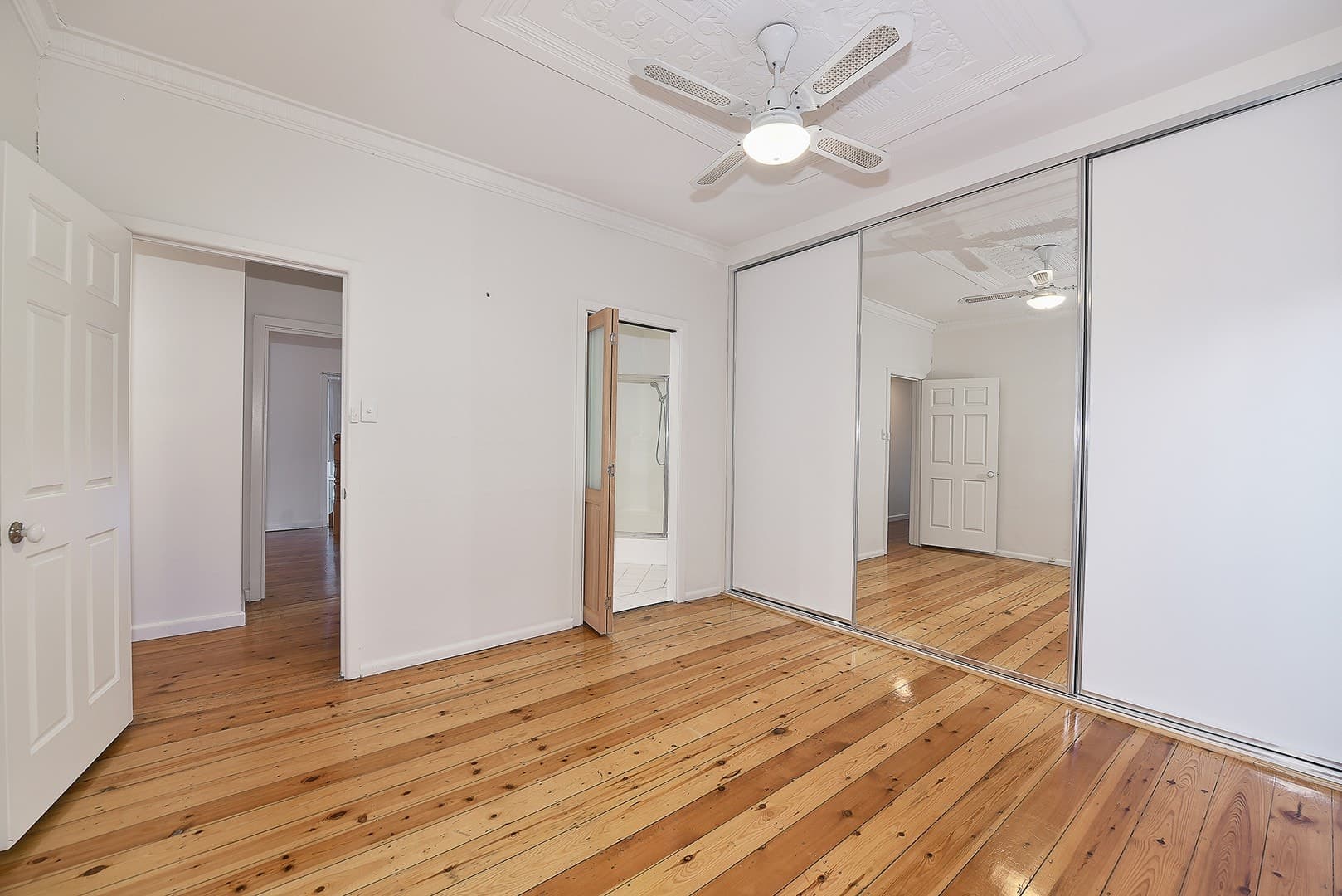 32 Hotham Road, Niddrie, VIC 3042, Niddrie - Thumbnail 4