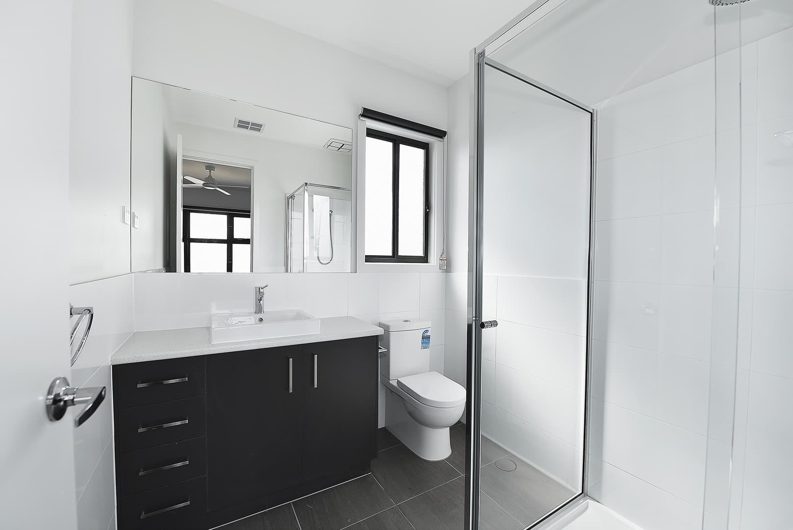 2/14 Vaynor Street, Niddrie, VIC 3042, Niddrie - Thumbnail 3