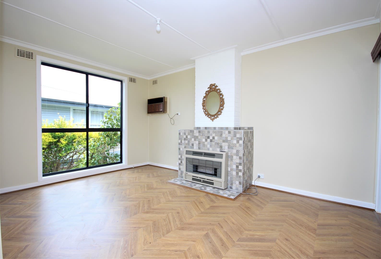 80 The Boulevard, Norlane, VIC 3214, Norlane - Thumbnail 4