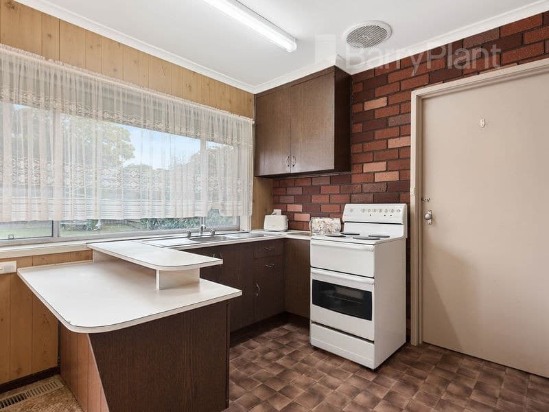 41 Grayson Drive, Scoresby, VIC 3179, Scoresby - Thumbnail 2