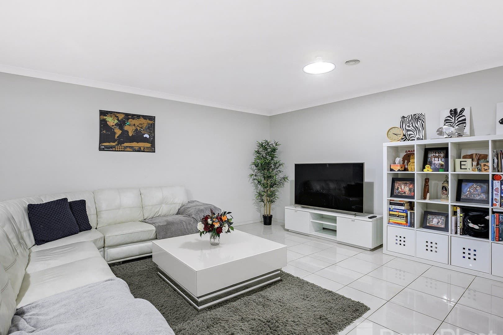 5 Midsummer Lane, Drouin, VIC 3818, Drouin - Thumbnail 8