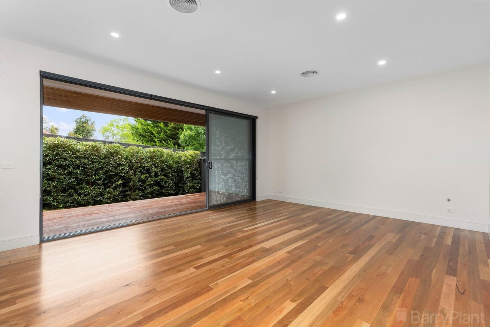 11a Leonard Street, Ringwood, VIC 3134, Ringwood - Thumbnail 2