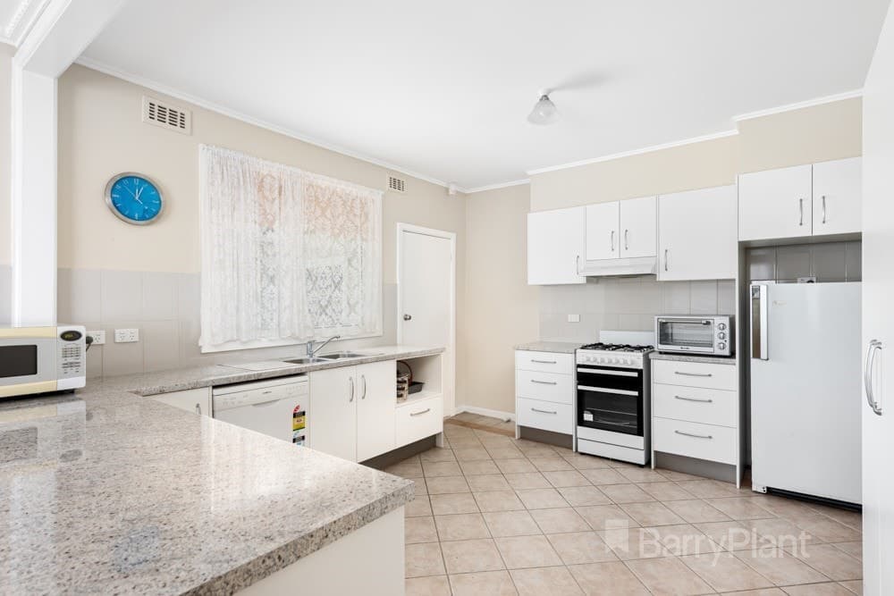 4 Cranley Street, Springvale, VIC 3171, Springvale - Thumbnail 3