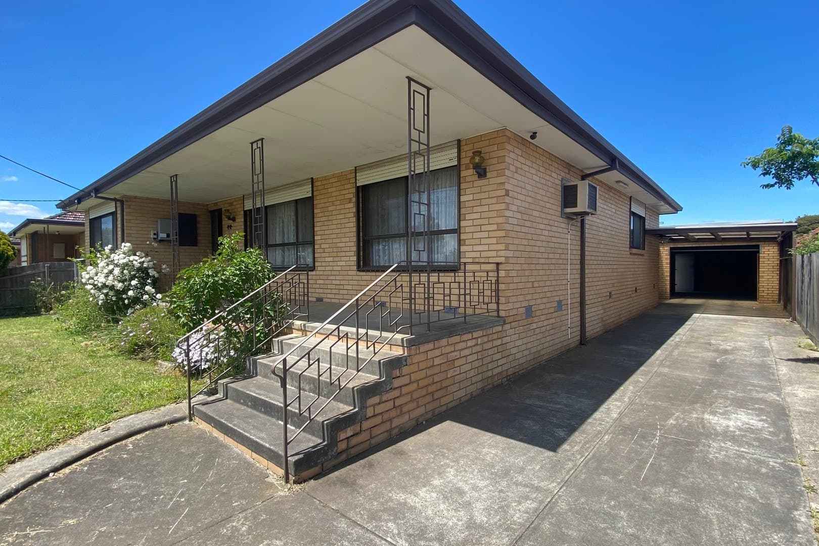 22 Aberdeen Street, Reservoir, VIC 3073, Reservoir - Thumbnail 2