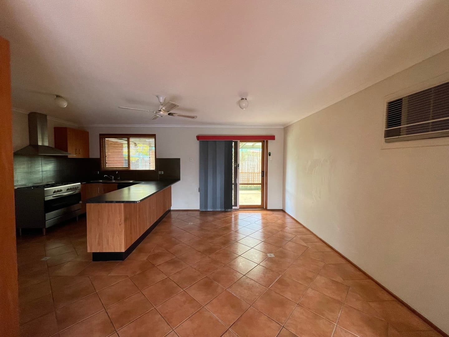 13 Kennedia Close, Hoppers Crossing, VIC 3029, Hoppers Crossing - Thumbnail 4