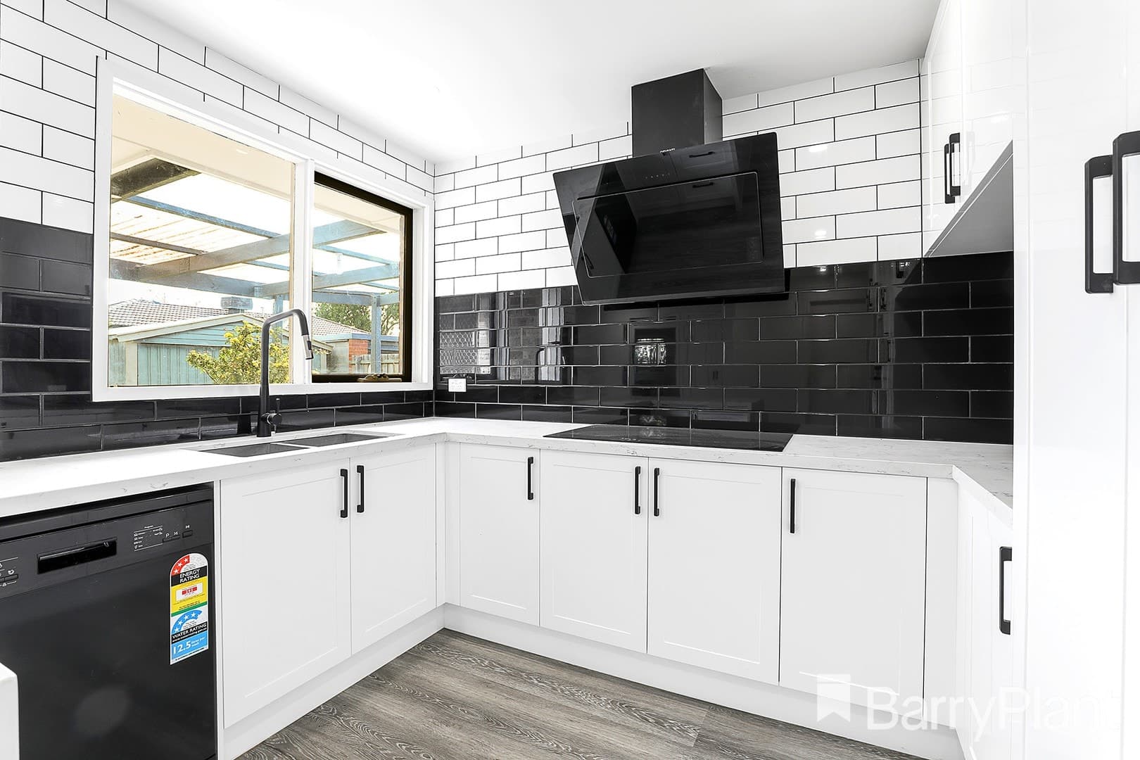 58 Hughes Avenue, Edithvale, VIC 3196, Edithvale - Thumbnail 2
