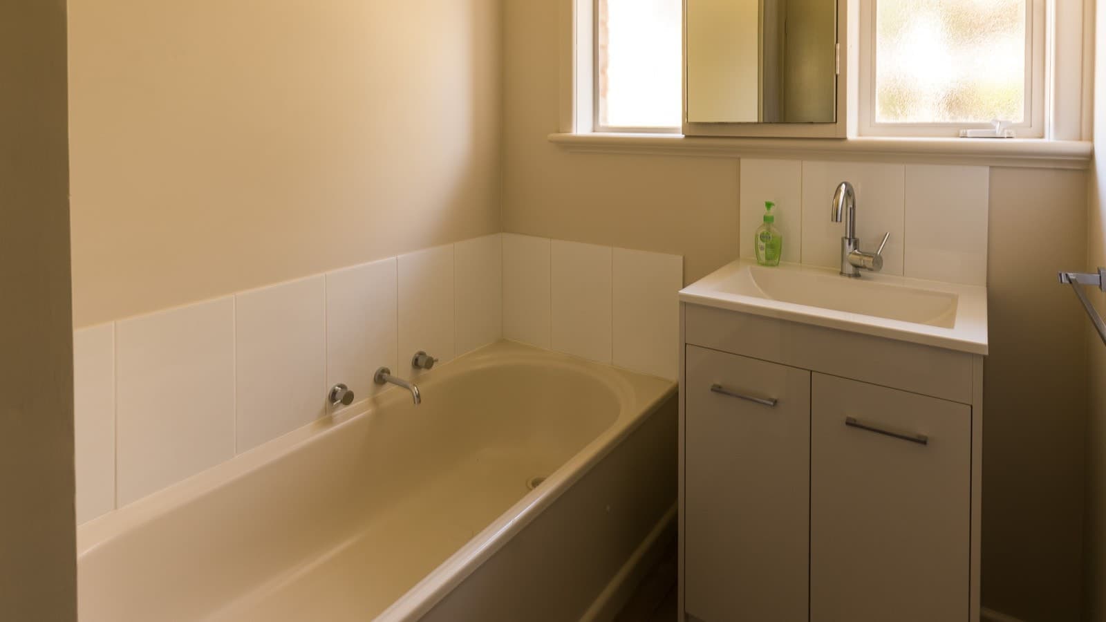 11 Carrathool Street, Bulleen, VIC 3105, Bulleen - Thumbnail 4