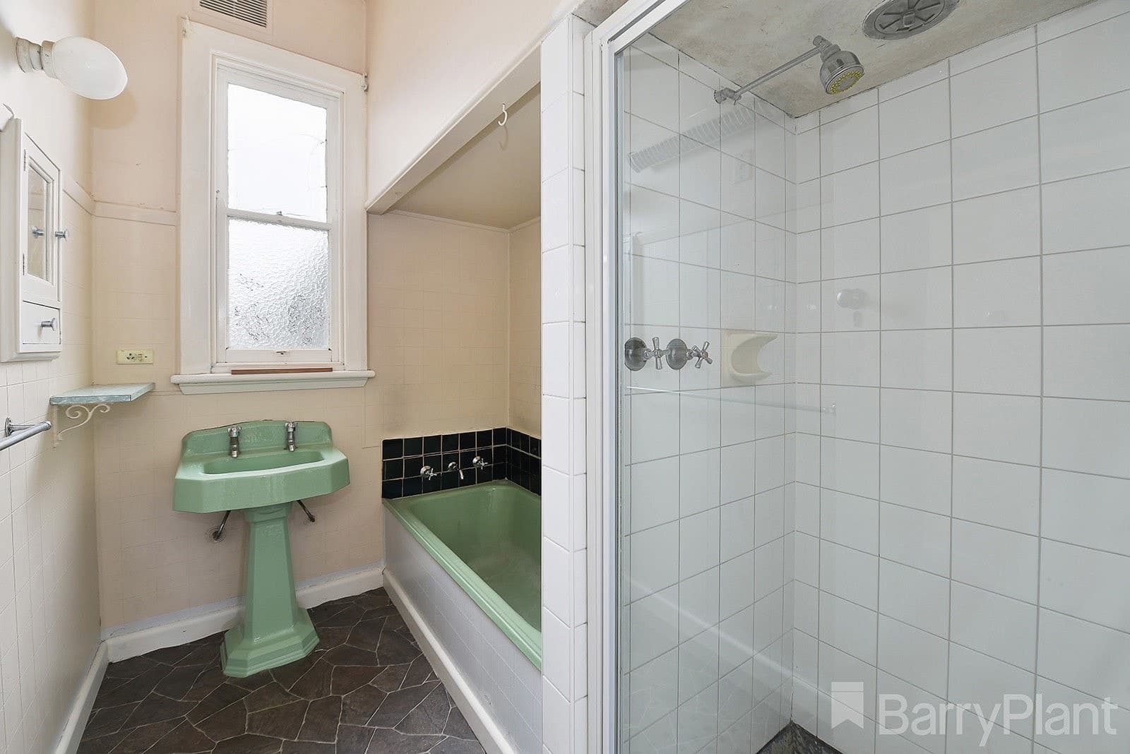 228 Rossmoyne Street, Thornbury, VIC 3071, Thornbury - Image 1