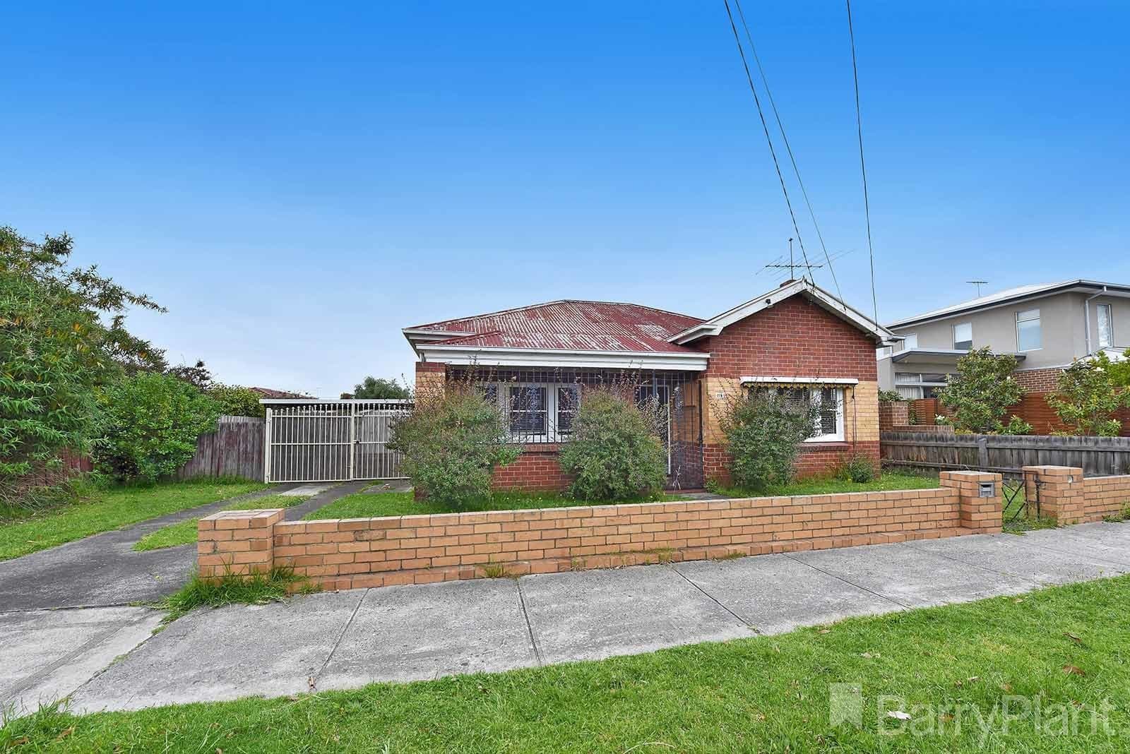 228 Rossmoyne Street, Thornbury, VIC 3071, Thornbury - Thumbnail 4