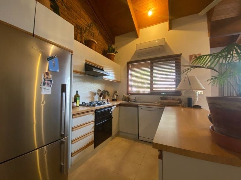 2/21 Queen Street, Coburg, VIC 3058, Coburg - Thumbnail 2