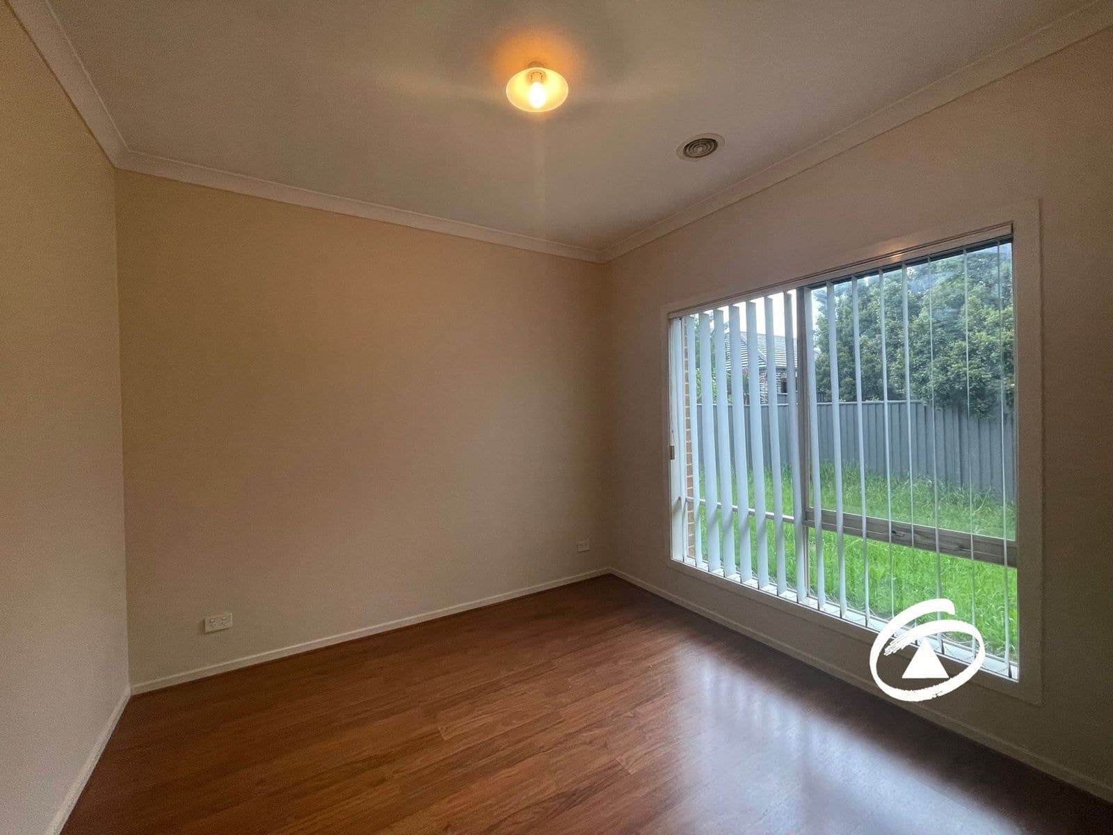 17 Peregrine Street, Cranbourne North VIC 3977, Cranbourne North - Thumbnail 6