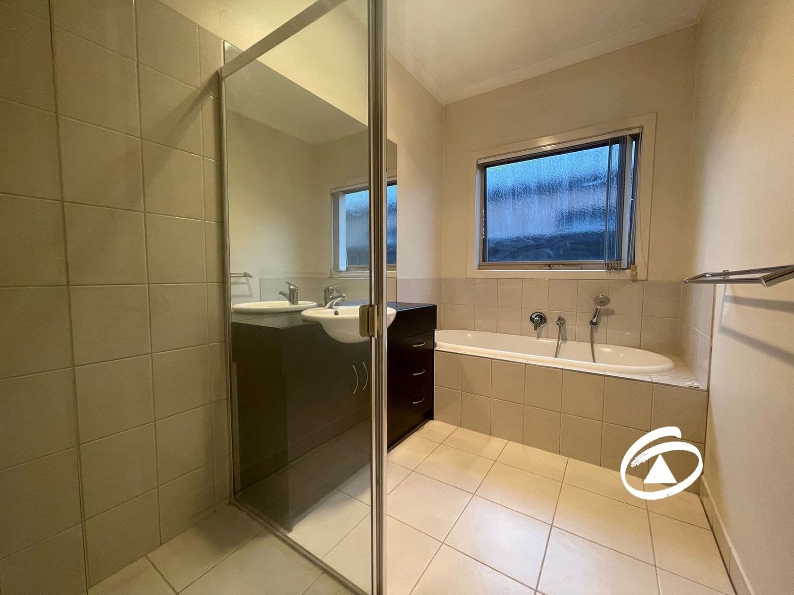 17 Peregrine Street, Cranbourne North VIC 3977, Cranbourne North - Thumbnail 8