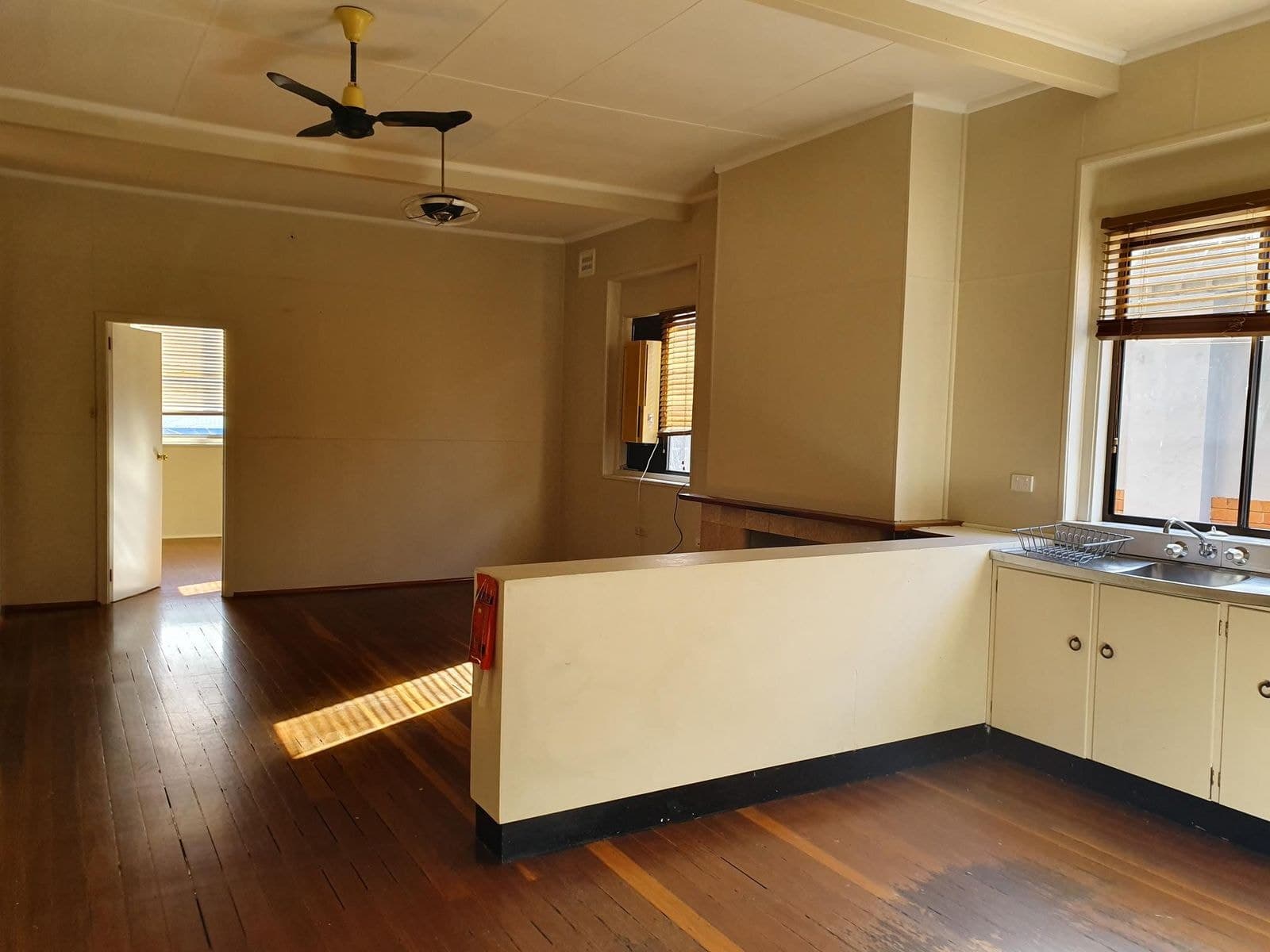 182 Victoria Street, Taree NSW 2430, Taree - Thumbnail 3
