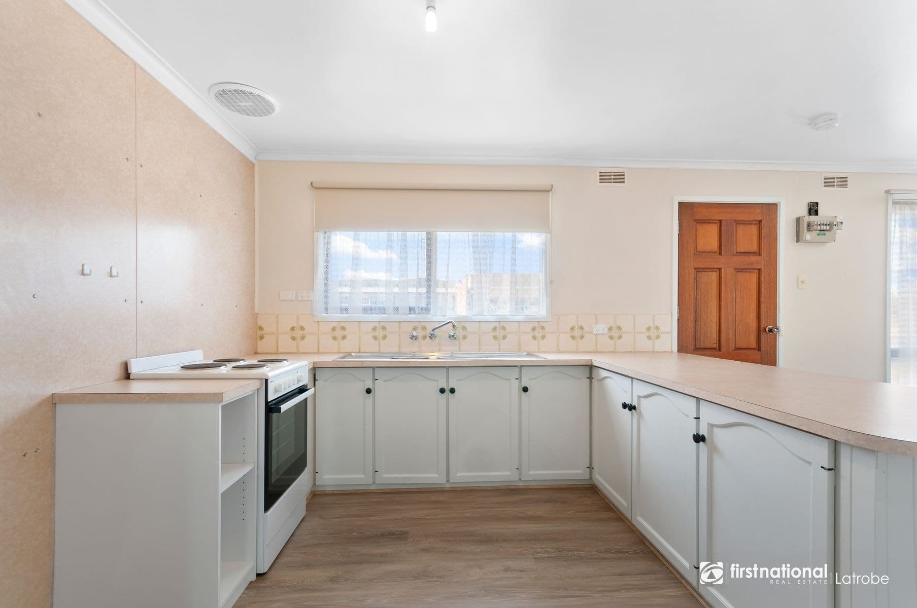 2/59 Bridle Road, Morwell VIC 3840, Morwell - Thumbnail 2