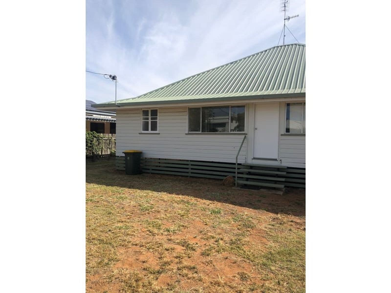 2/14 Claydon, Chinchilla QLD 4413, Chinchilla - Image 1