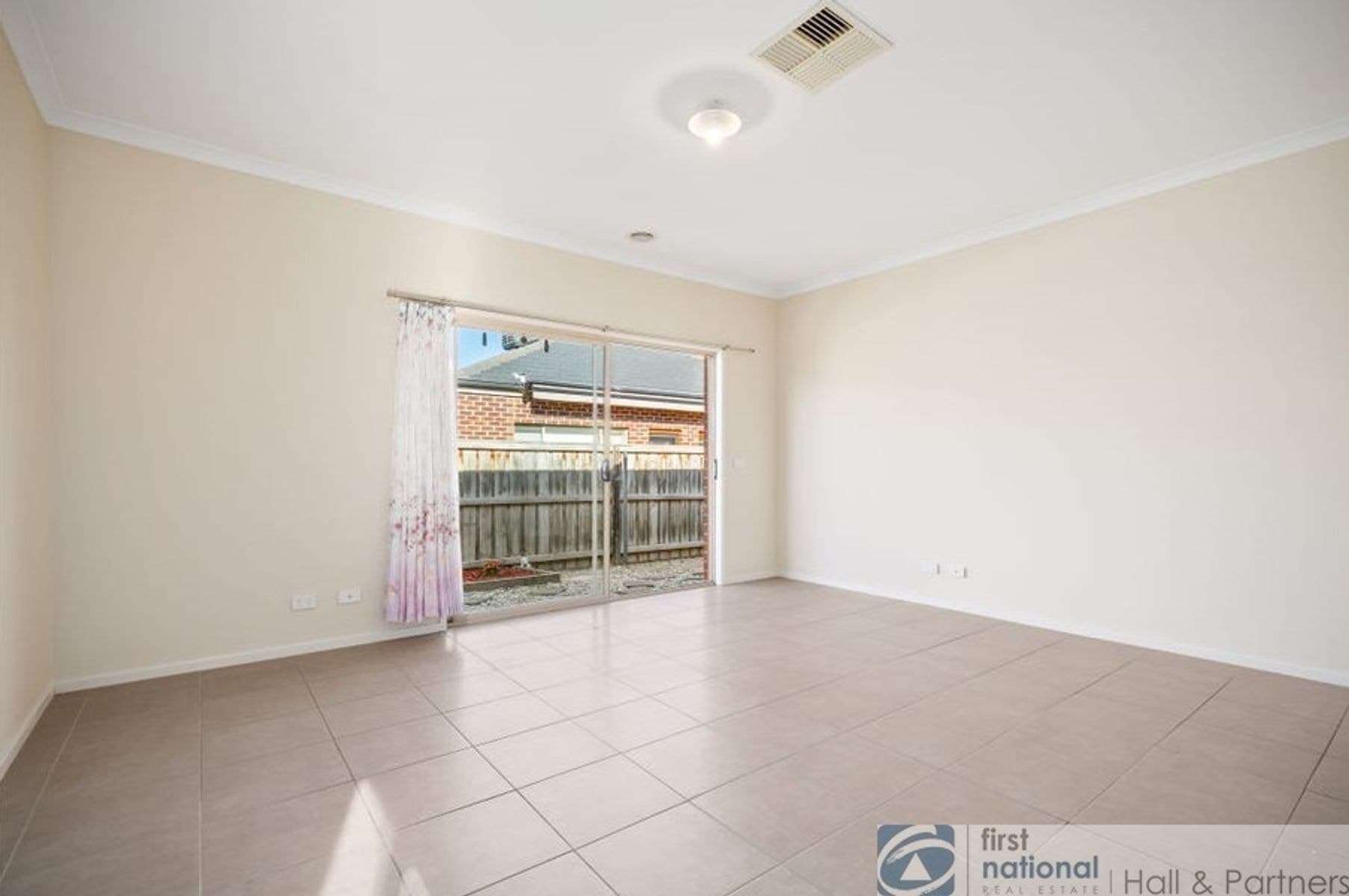 12 Goodenia Street, Officer VIC 3809, Officer - Thumbnail 6
