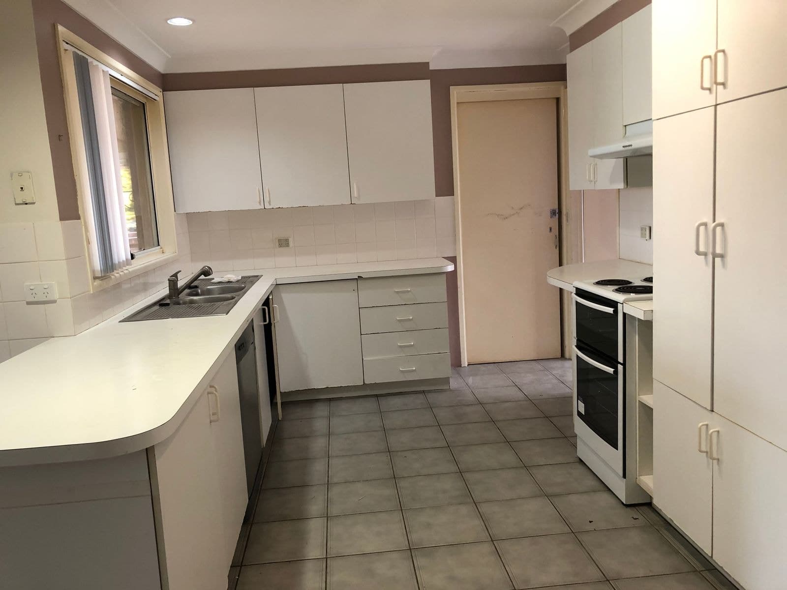 6 Grantham Place, Armidale NSW 2350, Armidale - Thumbnail 2