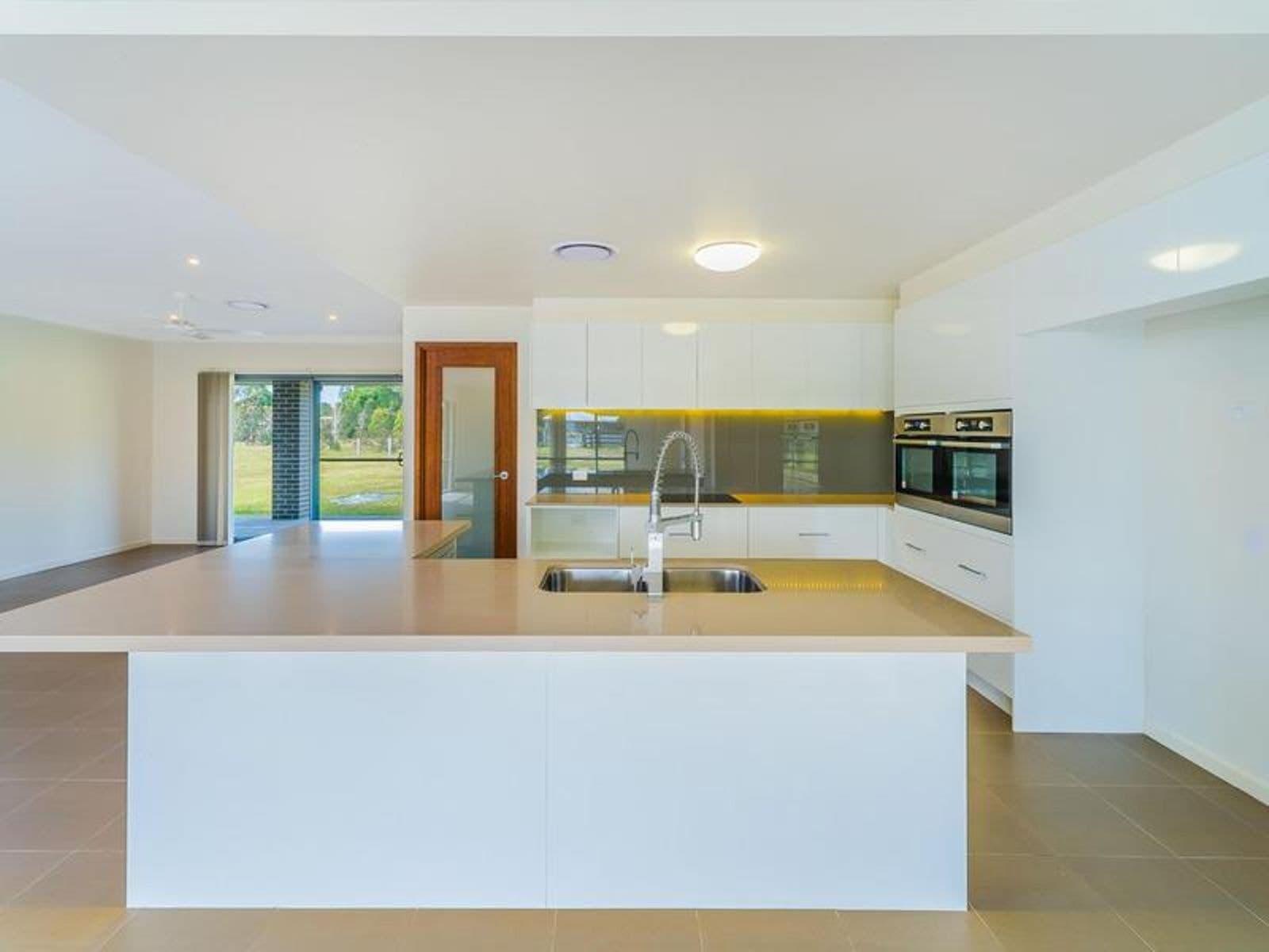 14 Parklands Drive, Gulmarrad NSW 2463, Gulmarrad - Thumbnail 2