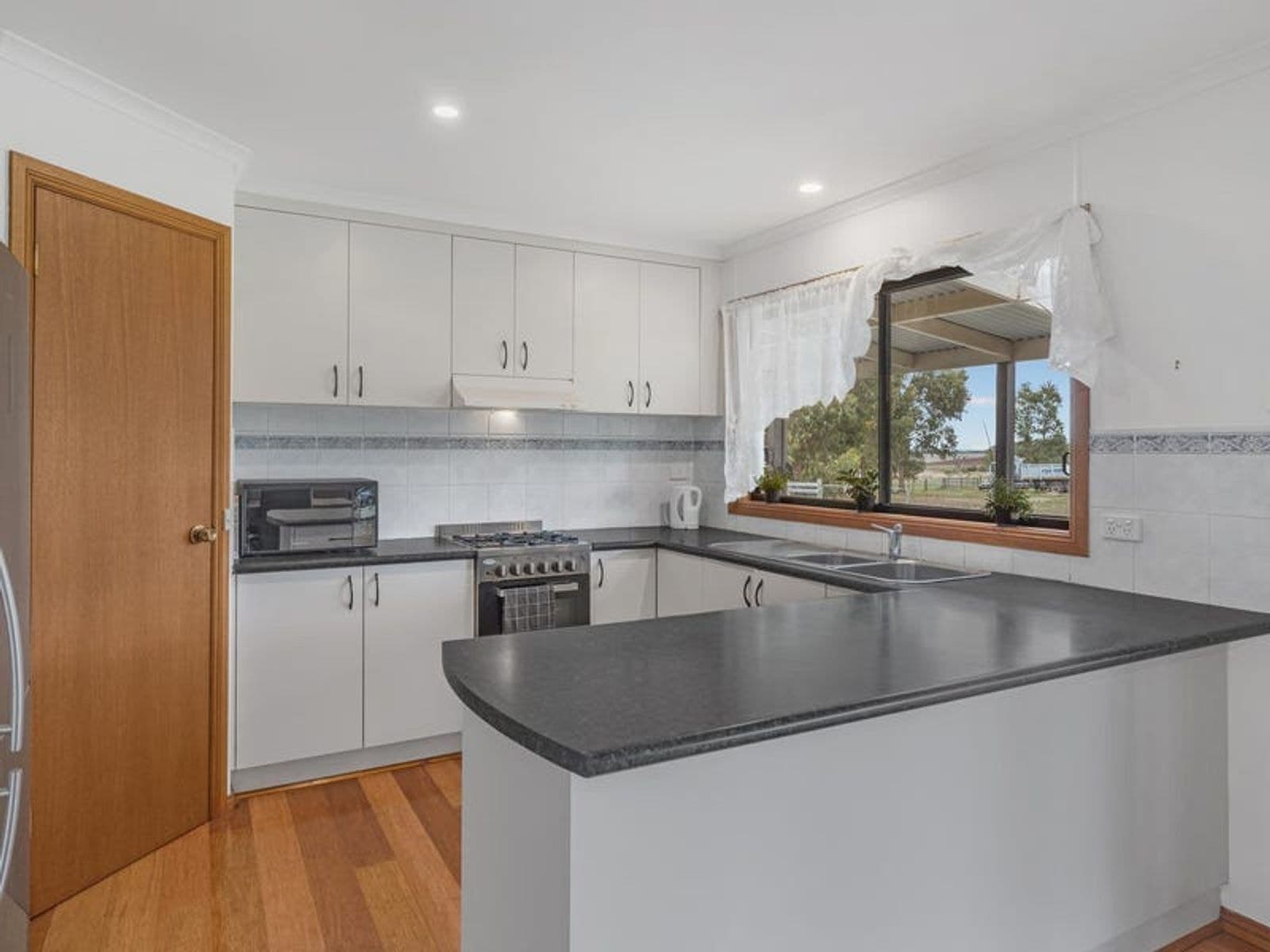 93 Greenes Lane, Gordon VIC 3345, Gordon - Thumbnail 3