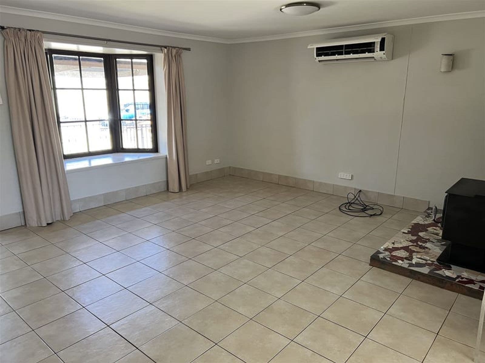 46 Bradshaw Drive, Gillen NT 0870, Gillen - Thumbnail 4