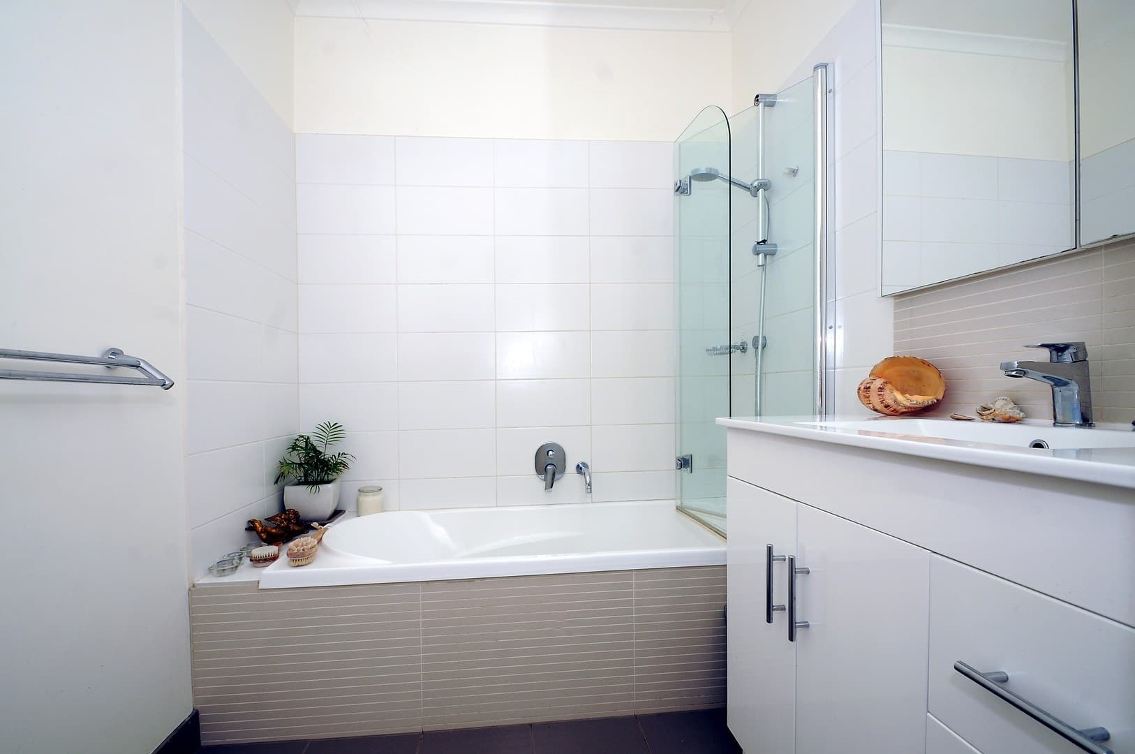 17 Bridges Avenue, Edithvale, VIC 3196, Edithvale - Thumbnail 8