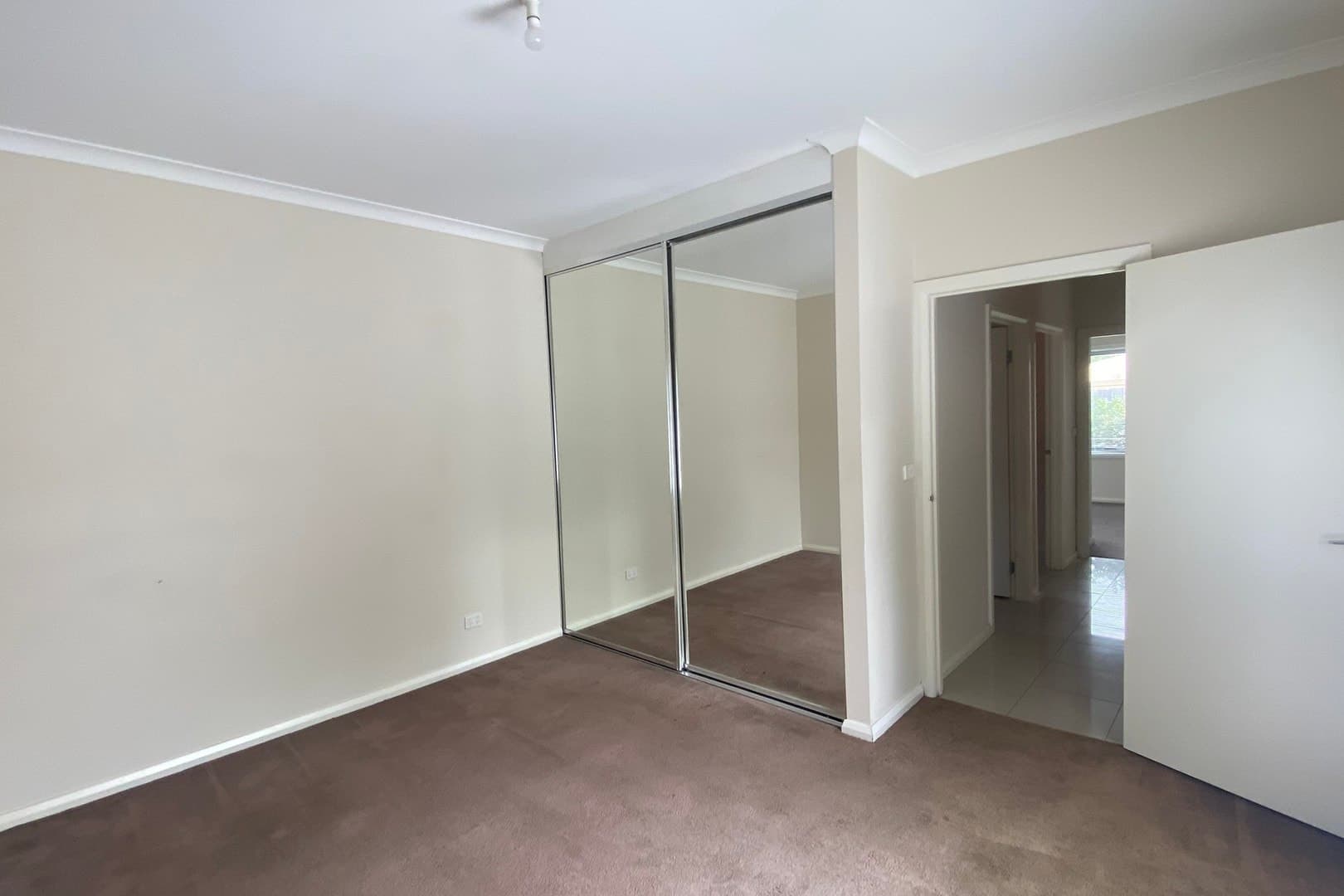 2/31 Rosenthal CrescentReservoir, VIC 3073  - Leased, Reservoir - Thumbnail 6