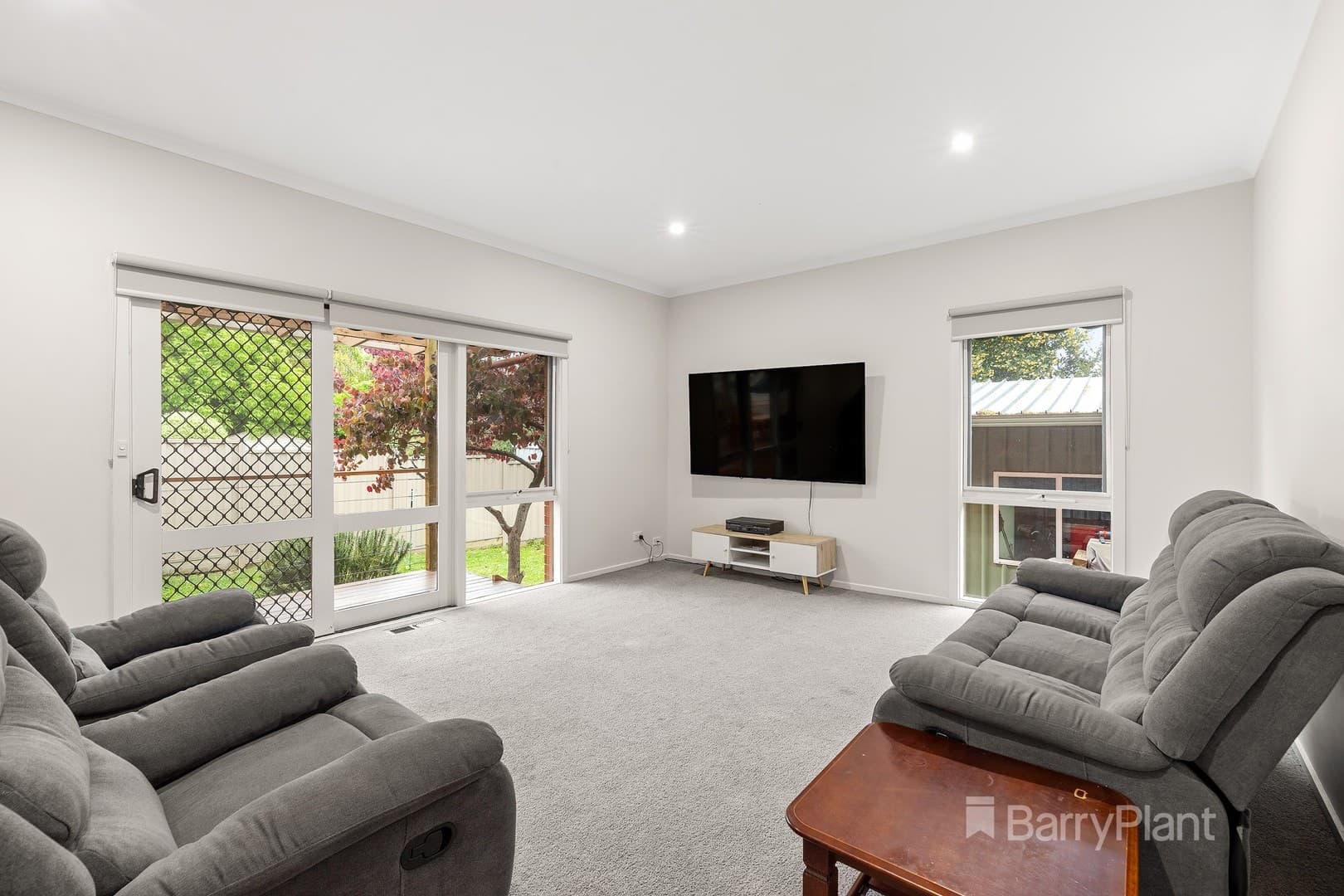 9 Parry  Road, Eltham, VIC 3095, Eltham - Thumbnail 4