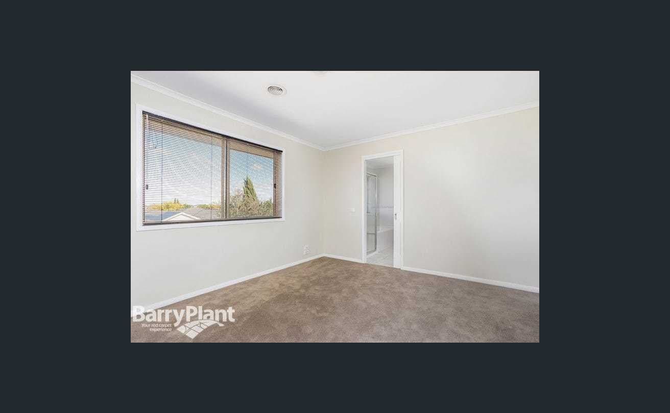21 Dalkeith Drive, Point Cook, VIC 3030, Point Cook - Thumbnail 5