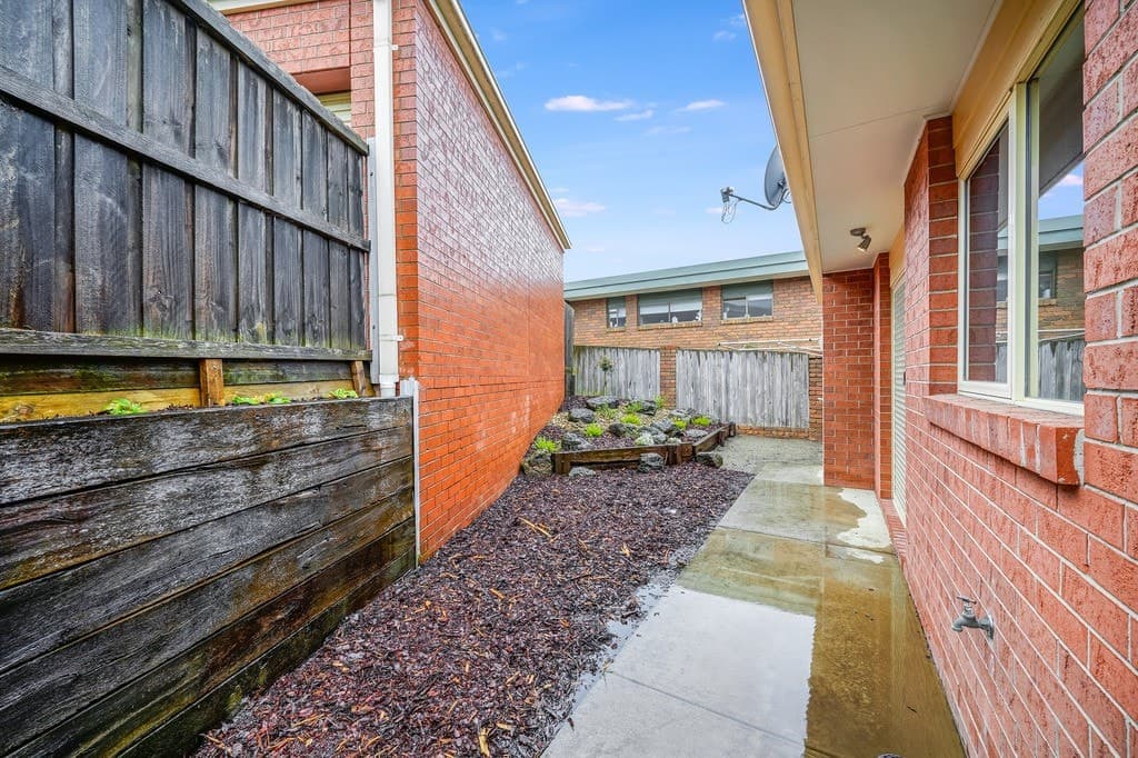 1/16 Lansell Drive, Highton, VIC 3216, Highton - Thumbnail 7
