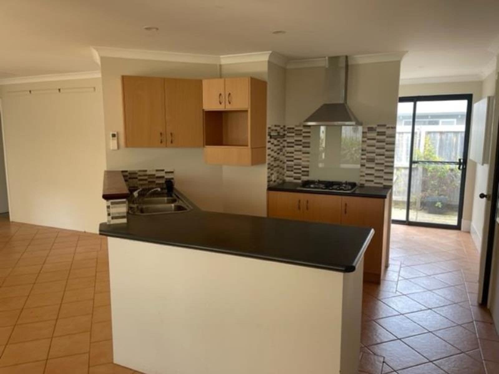 10 Birch loop, Margaret River WA 6285, Margaret River - Thumbnail 2