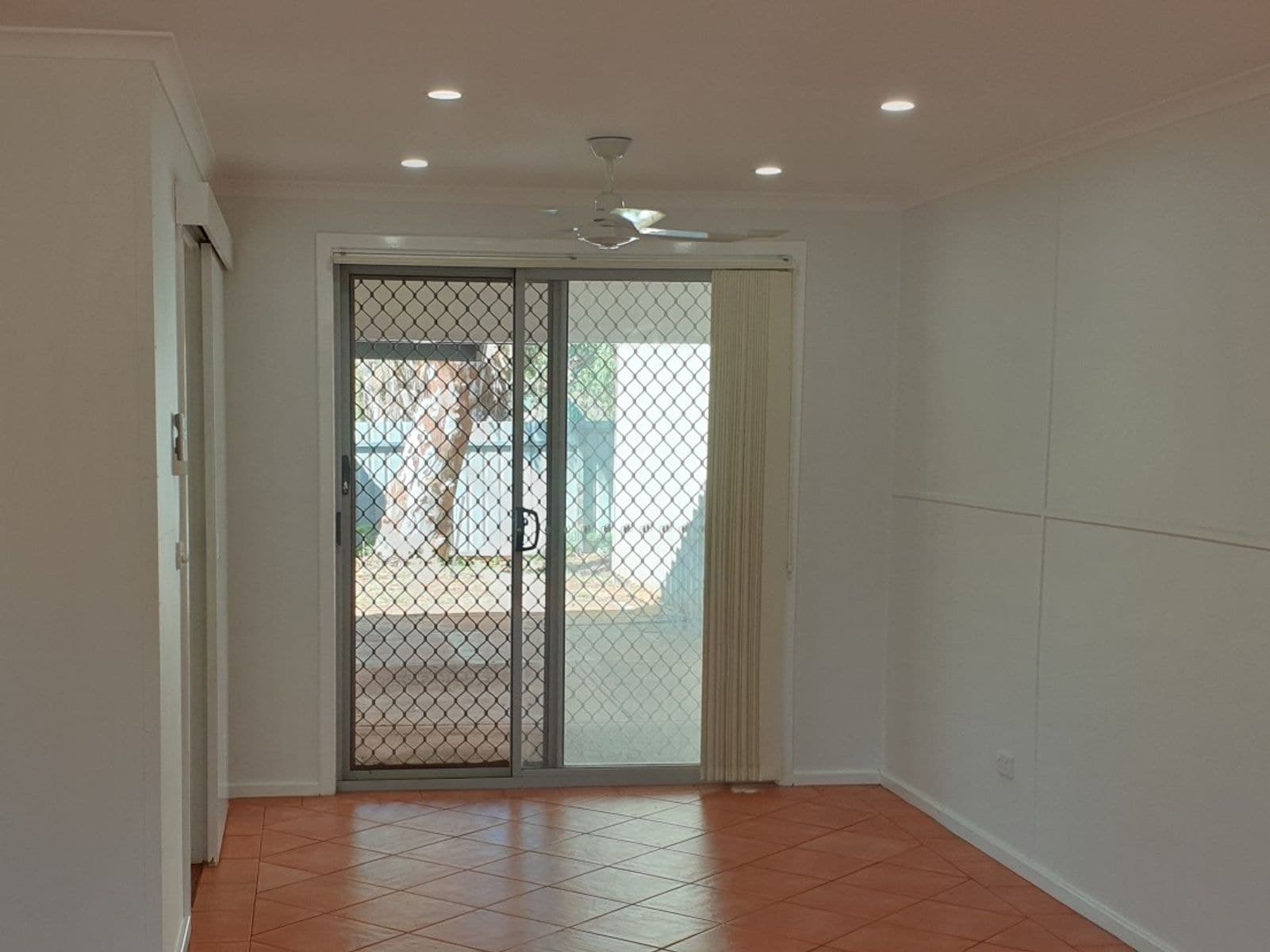 4 Hardey Crescent, Dampier WA 6713, Dampier - Thumbnail 5