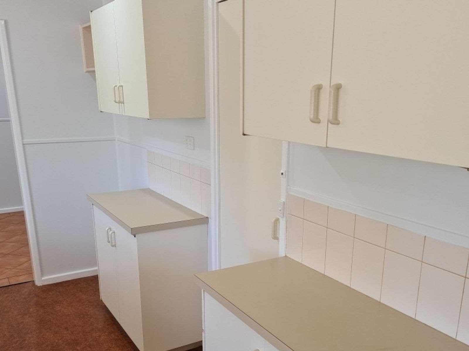 4 Hardey Crescent, Dampier WA 6713, Dampier - Thumbnail 8
