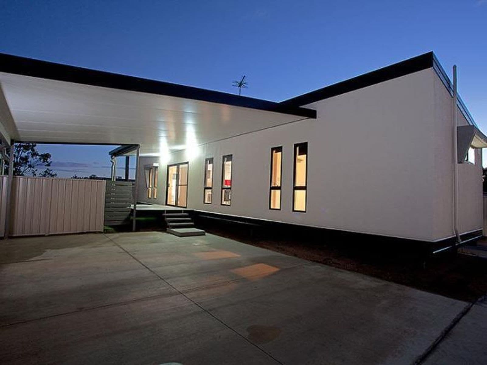 1/51 Kemmis Street, Nebo QLD 4742, Nebo - Thumbnail 2