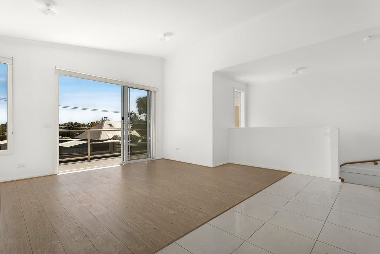 2D Kyneton Avenue, Reservoir, VIC 3073, Reservoir - Thumbnail 7