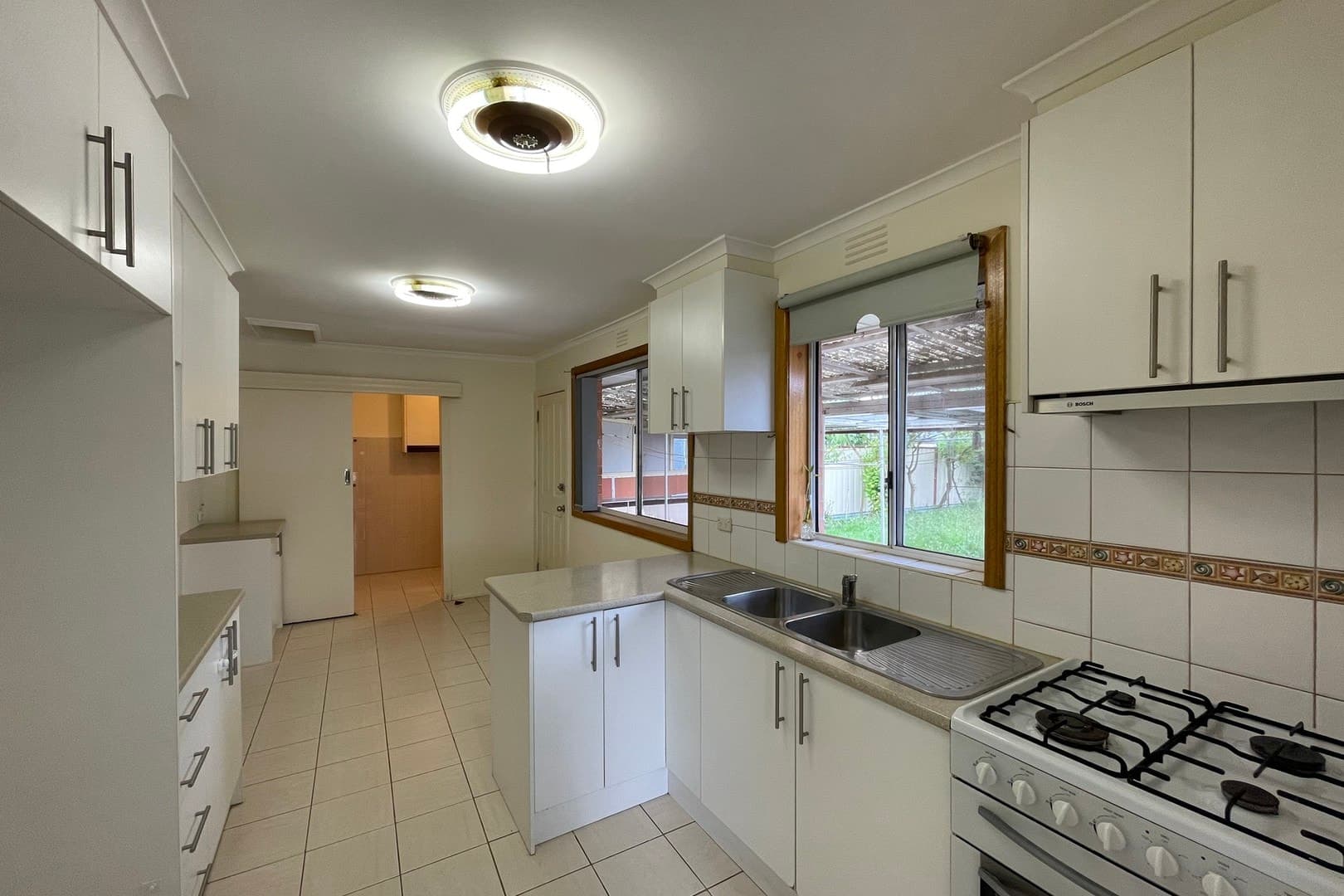 33 Kilmore Crescent, Dallas, VIC 3047, Dallas - Thumbnail 6