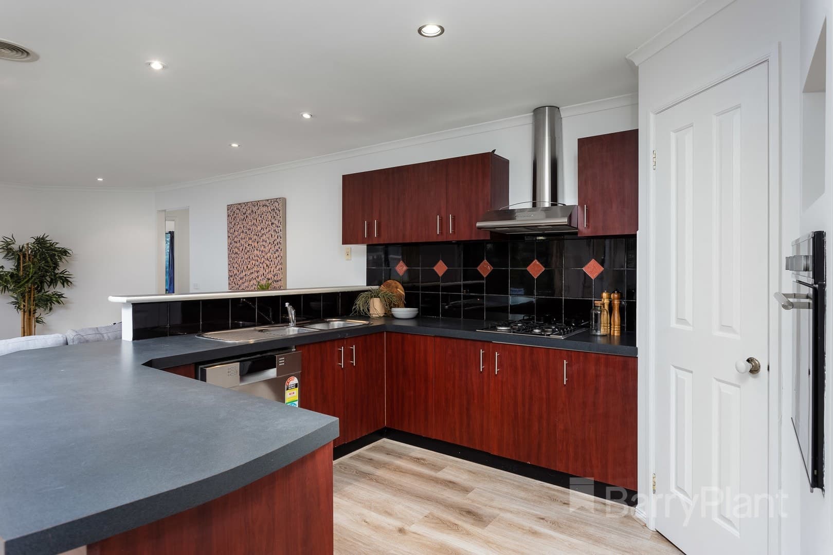 3 Sommersby Road, Point Cook, VIC 3030, Point Cook - Thumbnail 4